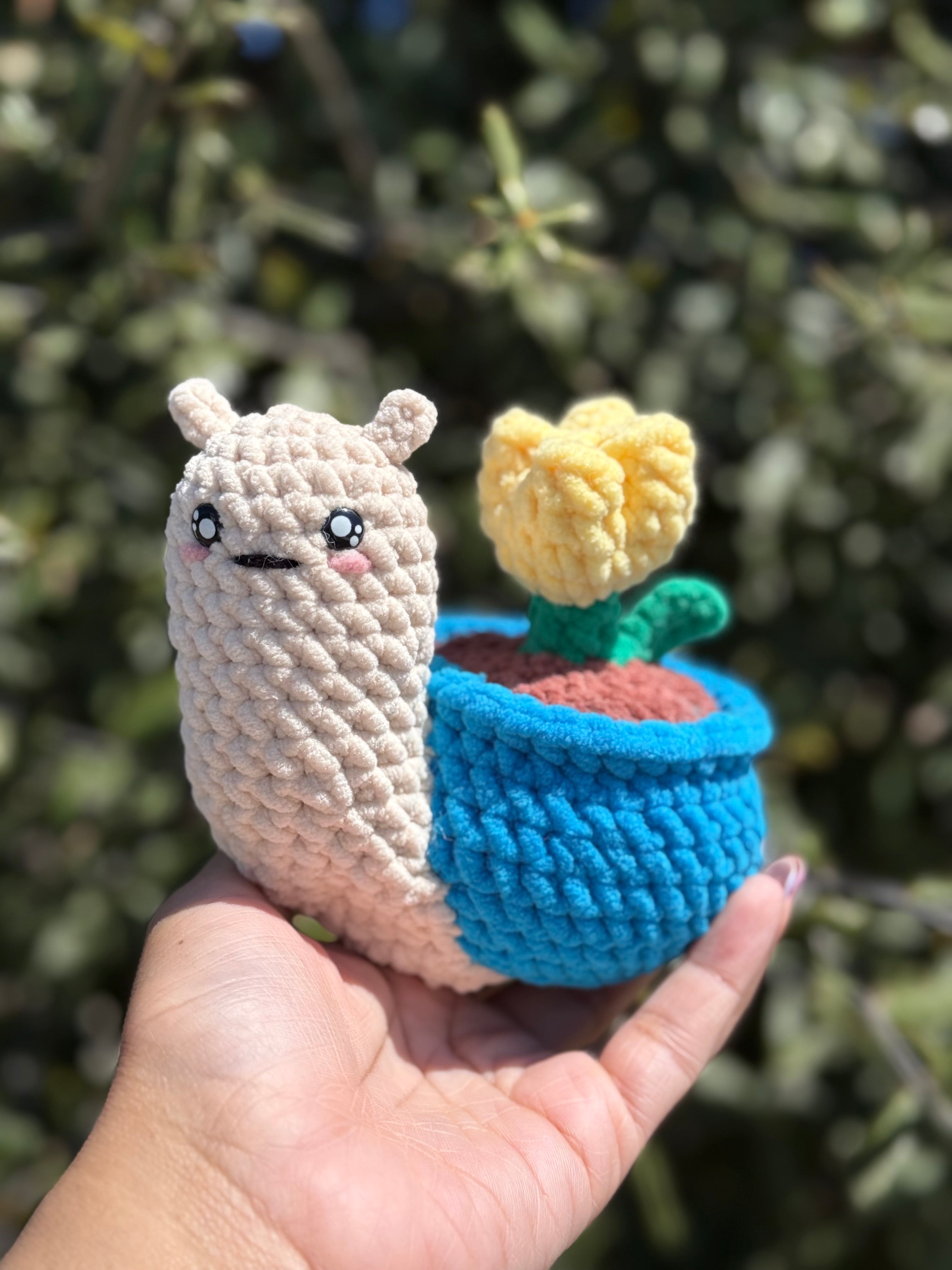 Ready to Ship - Snails with Tulip